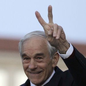 Ron Paul Sells Freeze Dryers Able to ‘Save Your Lives’ in Glenn Beck Ads