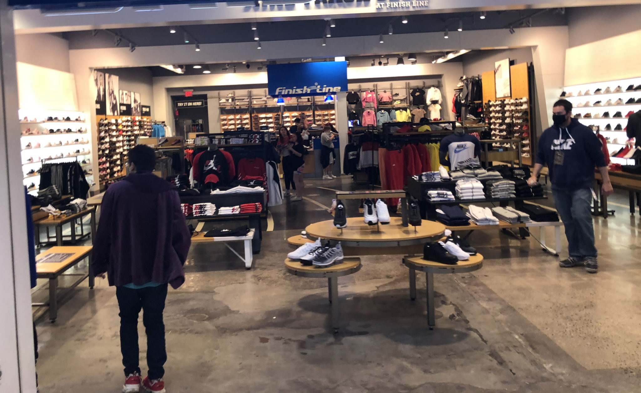 finish line in tyrone mall