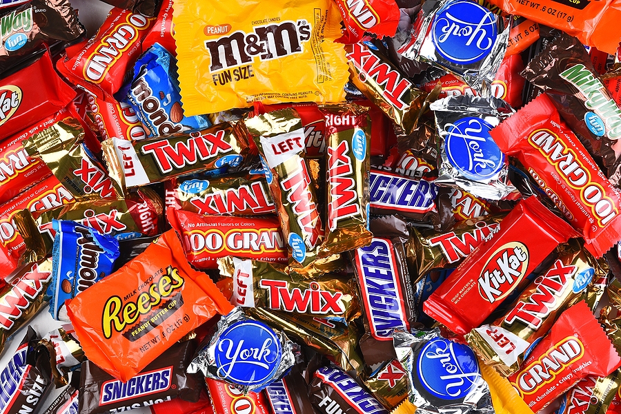 HOLY COW! HISTORY: Famous Candy Bars’ Name Game – InsideSources