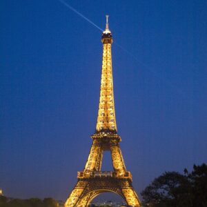 HOLY COW! HISTORY: The Man Who Sold the Eiffel Tower